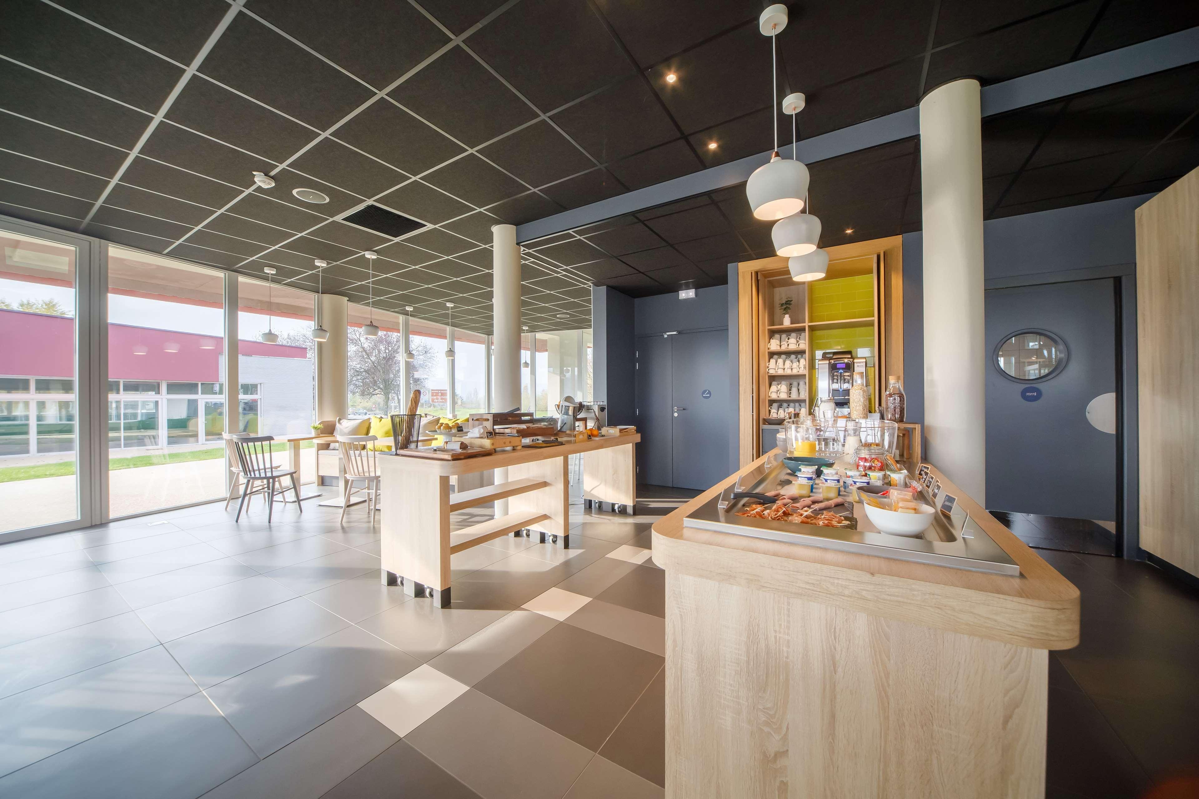 Campanile Findrol Annemasse Savoie Leman Hotel Fillinges ภายนอก รูปภาพ